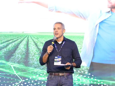 Igor Lyra, Head LATAM de Biológicos e Seedcare da Syngenta durante o evento que marcou o novo posicionamento da companhia